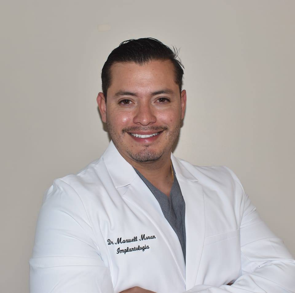 Dr. Maxwell Alejandro Morán González